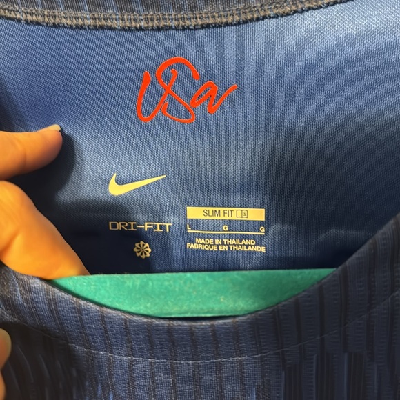 Nike US Women's Soccer Jersey size Large number 11 - Picture 3 of 4